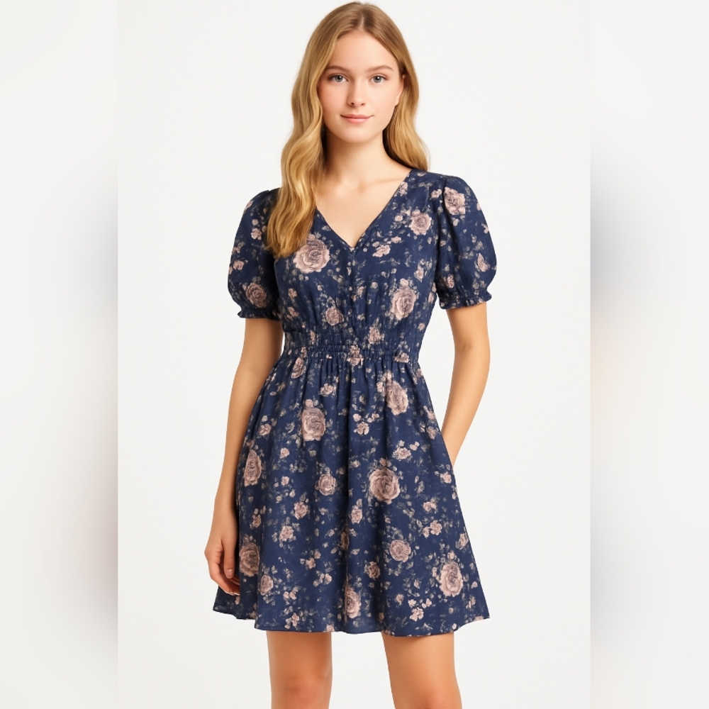 GAP floral mini dress in women’s XL.Navy base with soft pink and lavender